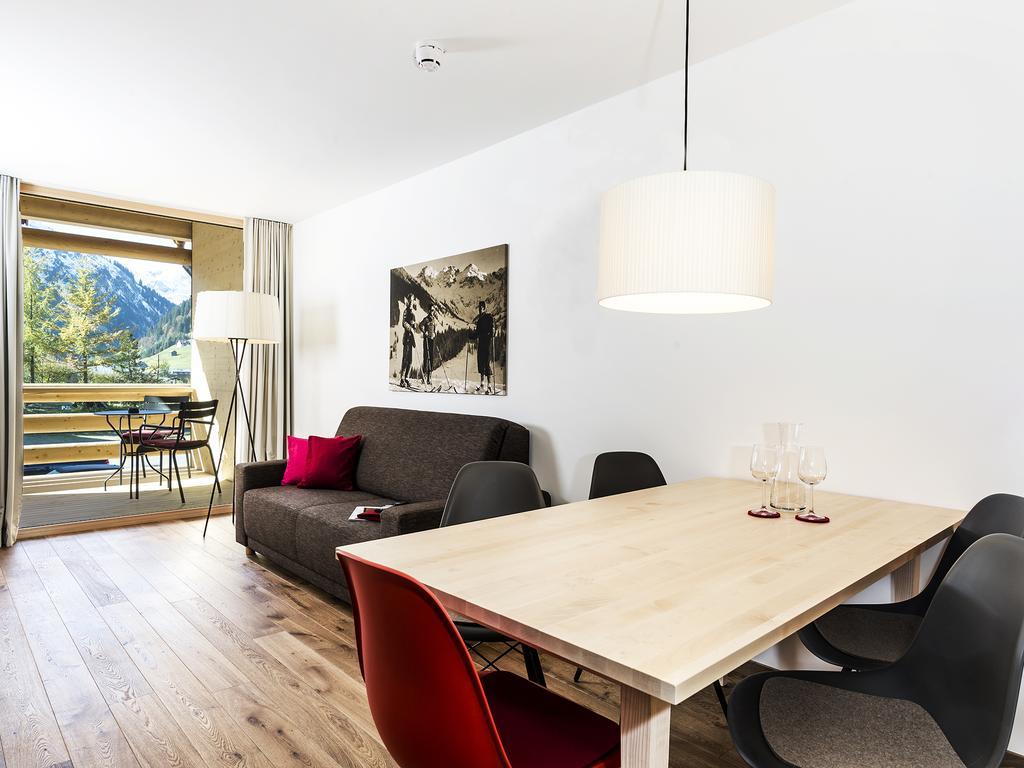Alpen Select Apartments Kleinwalsertal Mittelberg Quarto foto